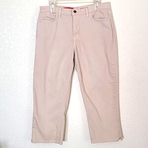 NYDJ capris with sparkle pockets, size 10